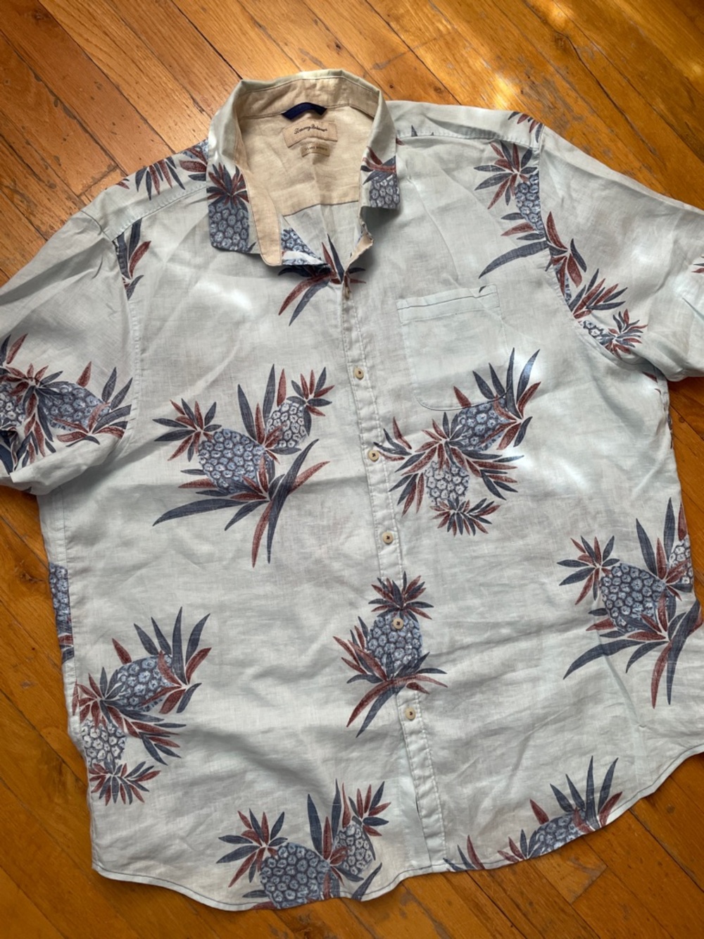 Vintage Tommy Bahama Island Modern Fit Hawaiian Linen Shirt
